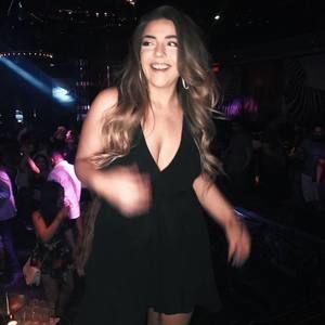 Meet your Posher, Paige